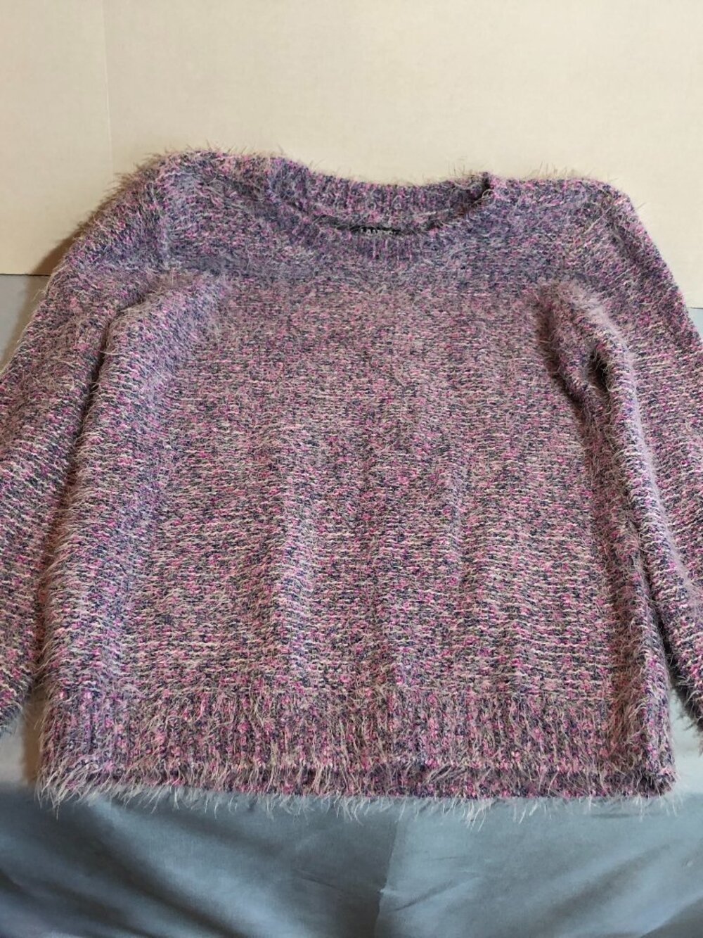 Lands End Girls XL 14+-16+ Pink & Purple Sweater 19" Pit to Pit